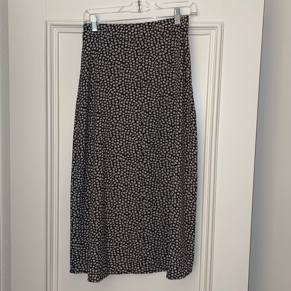 Shein midi skirt with little daisys